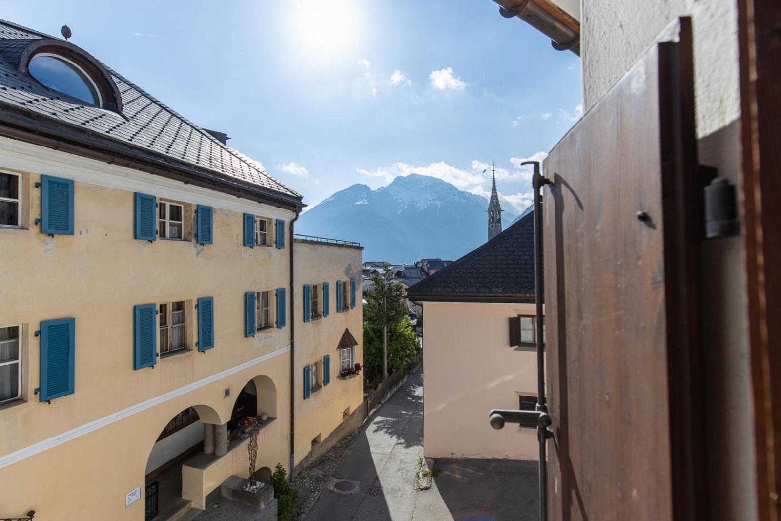 Ferienwohnung Chasa Tredeschin Scuol Exterior foto