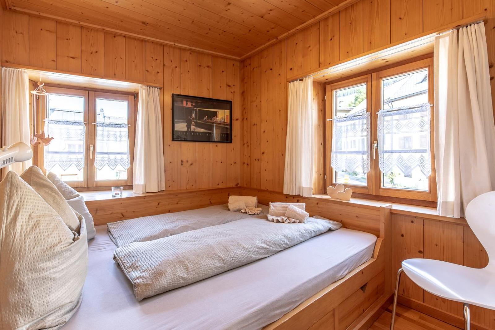 Ferienwohnung Chasa Tredeschin Scuol Exterior foto